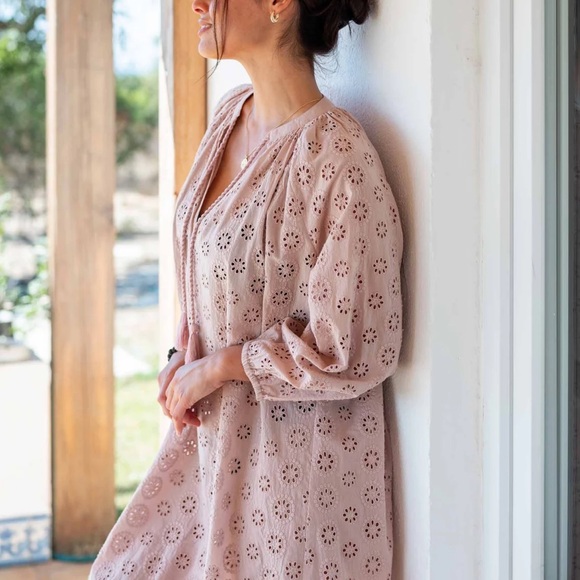 NWT Mersea Daisy Eyelet Women Swim Coverup - Picture 3 of 4